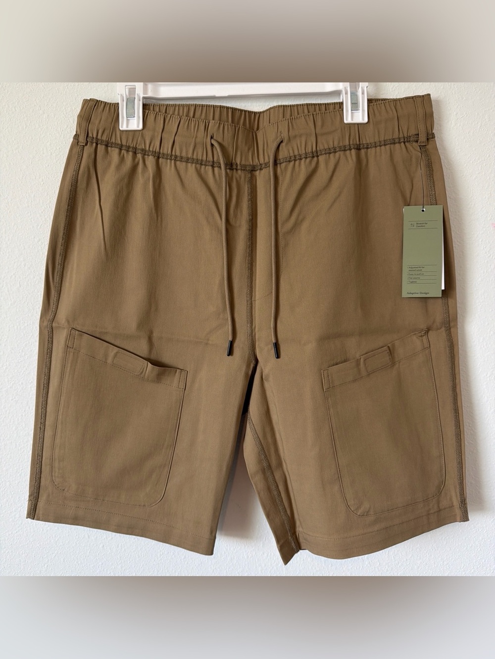 Goodfellow & Co. Men's Drawstring Cargo Shorts in tan Brown